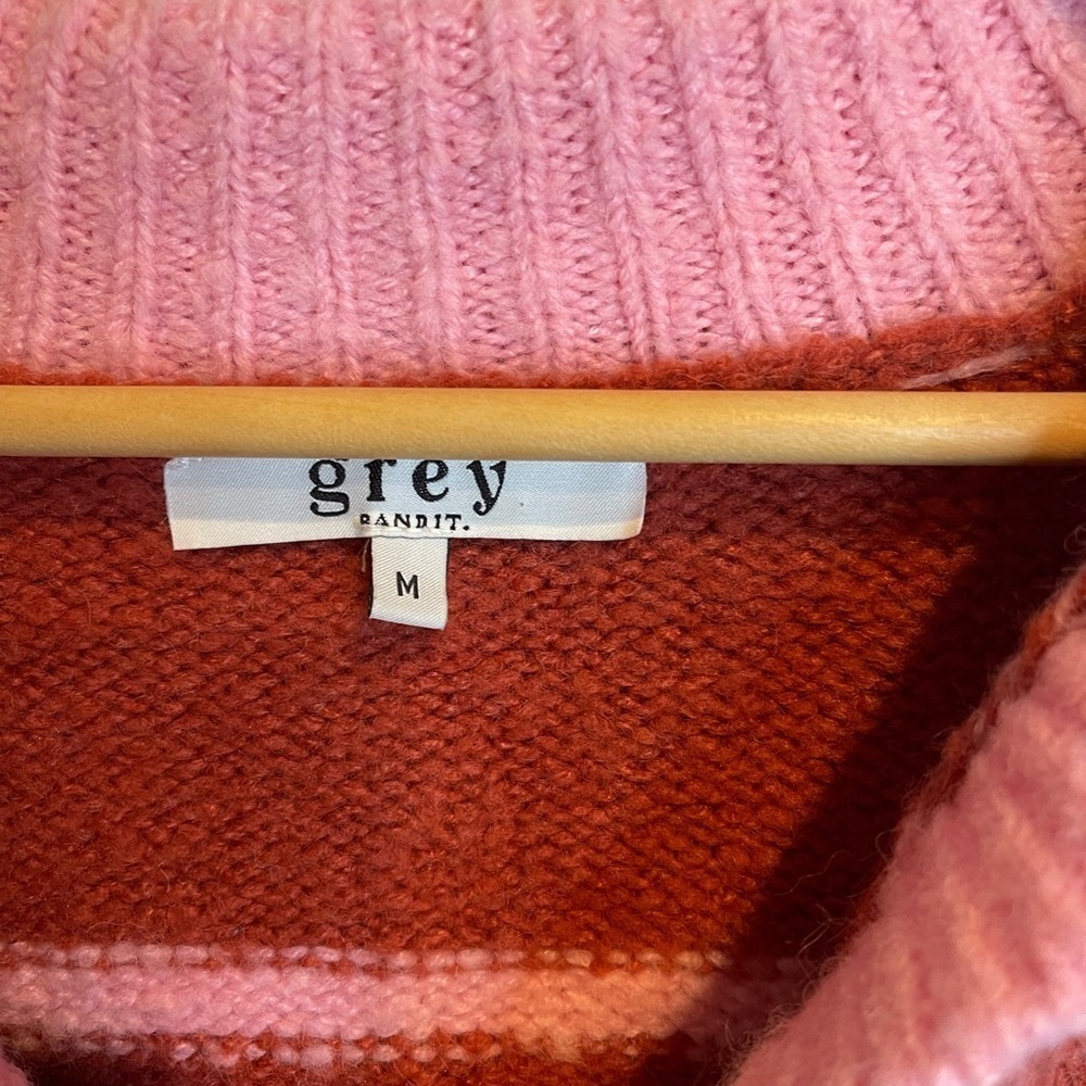 Grey Bandit Women's Striped Sweater - Red and Pink M - Picture 2 of 4
